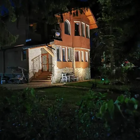 Гостевой дом Casa Divna *