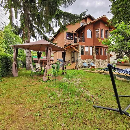Casa Divna Гостевой дом *
